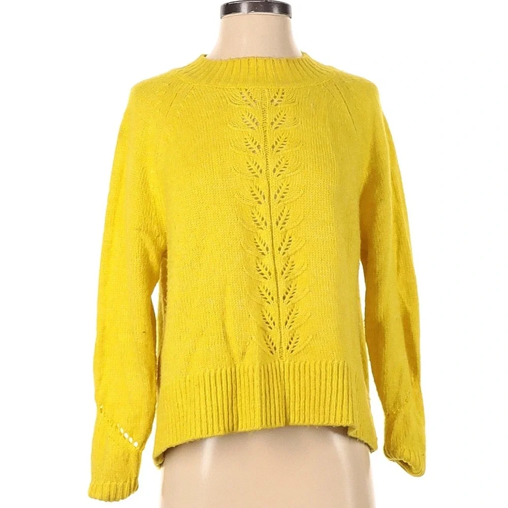 Loft Women’s Yellow Tailored Pull Over Sweater, XS